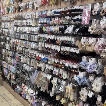 Daiso - Department Stores Near Me - San Francisco, California
