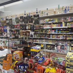 Mo's One Stop