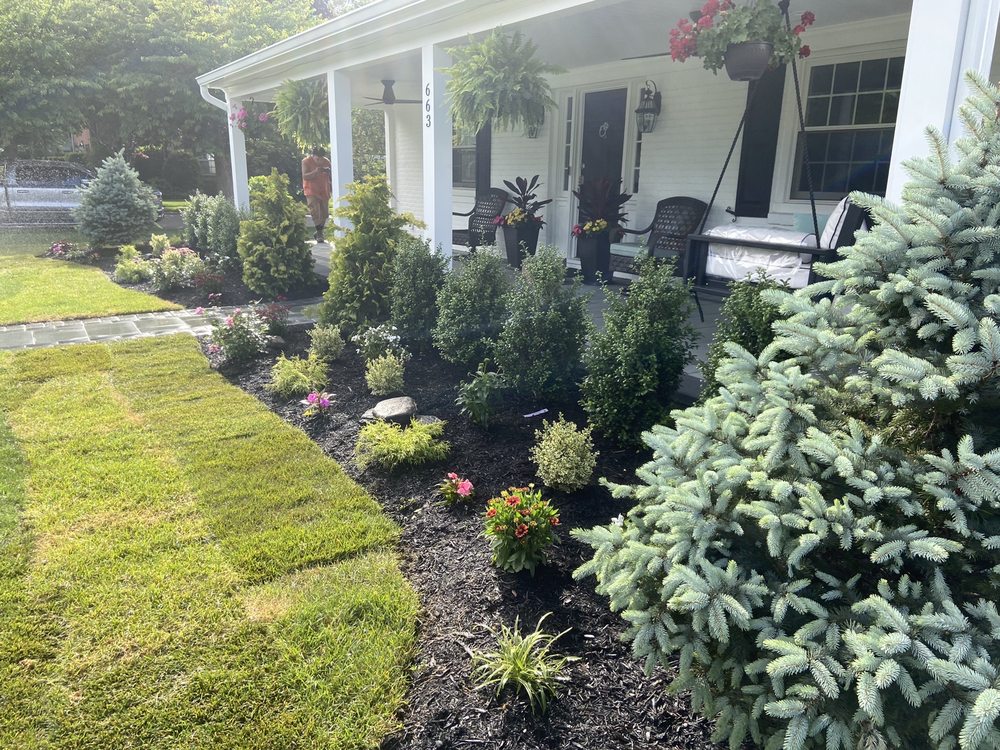 Slide of Fuentes & Son Construction