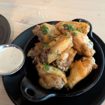 Fieldwork - Wings, add sauce for a $1 - Breweries Near Me - Santa Rosa, California