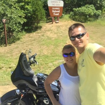 EagleRider Chicago - Shawnee national forest - Motorcycle Rental Near Me - Des Plaines, Illinois EagleRider Chicago - Shawnee national forest - Motorcycle Rental Near Me - Des Plaines, Illinois