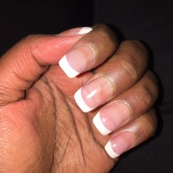 Nails Today - Pink & White