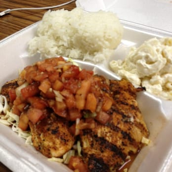 North Shore Grinds - Cajun chicken breast with hauula tomato salsa! - Hawaiian Near Me - Honolulu, Hawaii