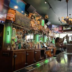 Will's Northwoods Inn - Bar