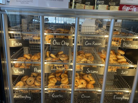 Über Bagels & Deli by null
