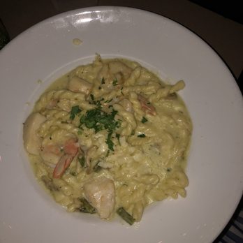 Bluewater Grill - Gemelli Pasta with Shrimp & Sea Scallops - Seafood Near Me - Avalon, California