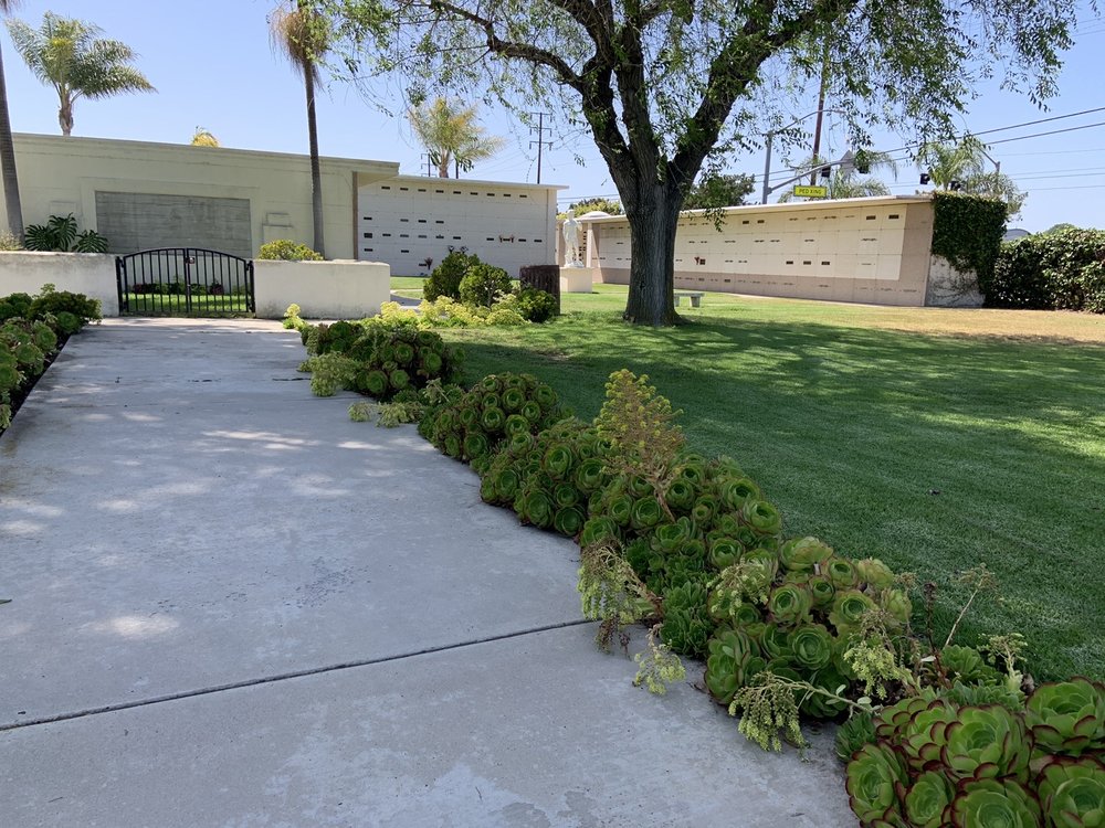 HARBOR LAWNMT. OLIVE MEMORIAL PARK & MORTUARY 72 Photos & 27 Reviews