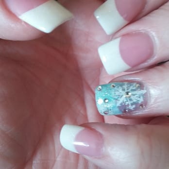 Jamie Nails - Loving my new "Frozen" themed Christmas nails! - Nail Technicians Near Me - Sacramento, California