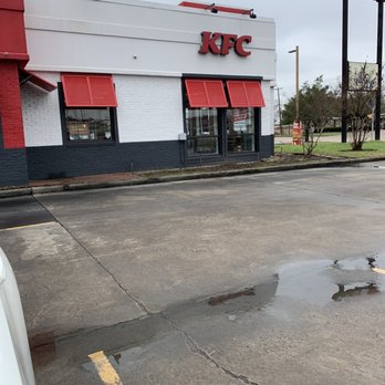 KFC - Location I am at - Fast Food Near Me - Dickinson, Texas KFC - Location I am at - Fast Food Near Me - Dickinson, Texas