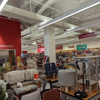 TJ Maxx - Inside - Department Stores Near Me - Tarzana, California TJ Maxx - Inside - Department Stores Near Me - Tarzana, California