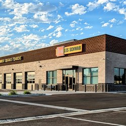 Les Schwab Tire Center
