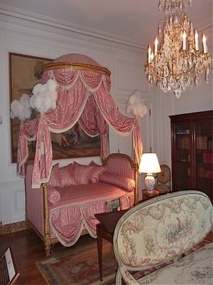 Château de Hautefort by null