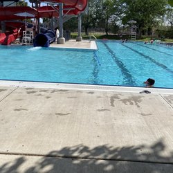 Sierra Vista Pool - Water slides