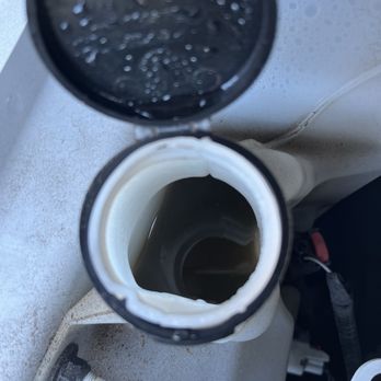 Grease Monkey - Oil in my wiper fluid reservoir. - Oil Change Stations Near Me - Austin, Texas Grease Monkey - Oil in my wiper fluid reservoir. - Oil Change Stations Near Me - Austin, Texas