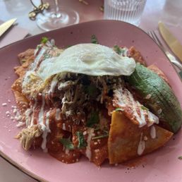 Chilaquiles de carnitas Chilaquiles de carnitas