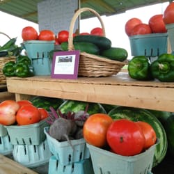 Hay Wagon Country Produce - Excellent bargains! Gorgeous produce!!