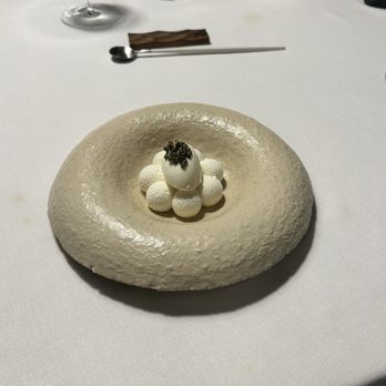 Aleia - Caviar, peach, and burnt cream - Restaurants Near Me - Barcelona, B