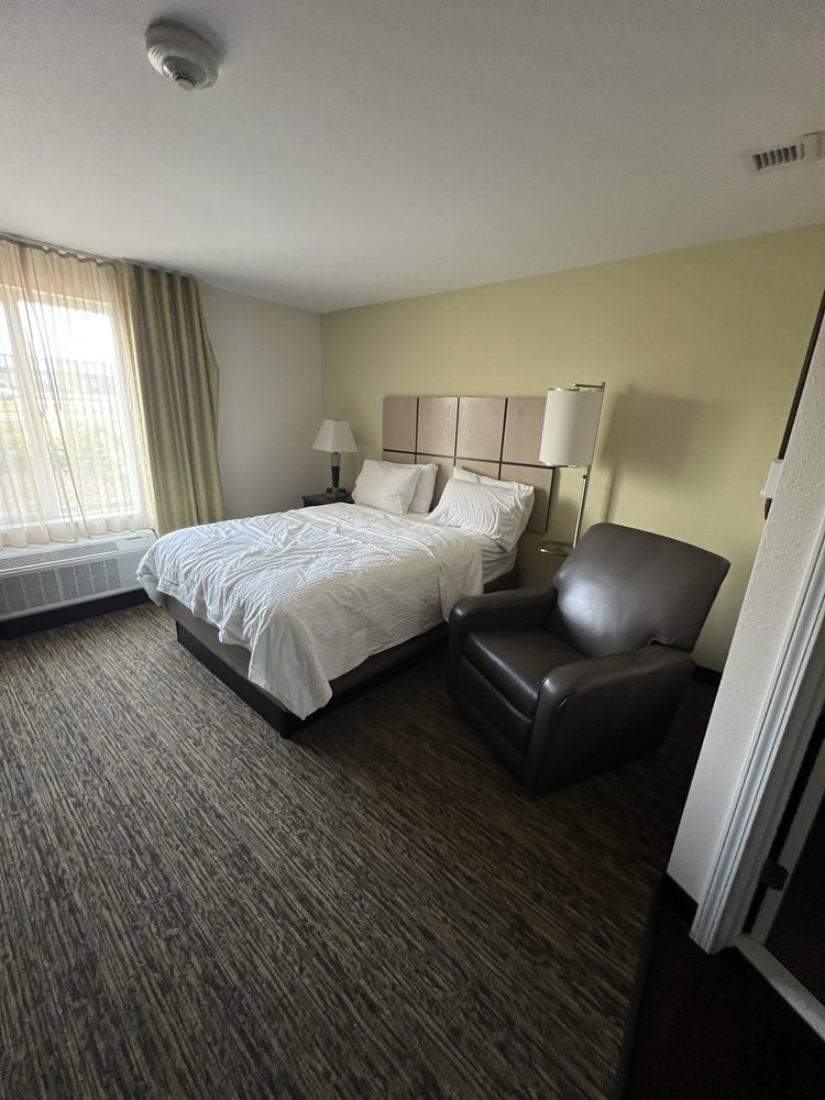 Candlewood Suites Omaha - Millard Area - wedding in Omaha, NE