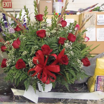 Tucson Flower Stop - Nurseries & Gardening Near Me - Tucson, Arizona
