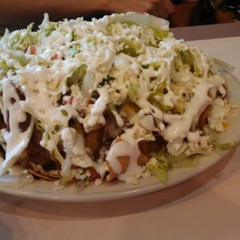 Los Mariachis Mexican Restaurant - Regular "vegetarian" nachos - Mexican Near Me - Baltimore, Maryland Los Mariachis Mexican Restaurant - Regular "vegetarian" nachos - Mexican Near Me - Baltimore, Maryland