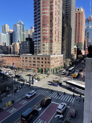 Pod Times Square by null