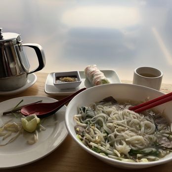 Pho Bowl - lunch special With Pho Thai, spring roll, and jasmine tea - Vietnamese Near Me - Alexandria, Virginia Pho Bowl - lunch special With Pho Thai, spring roll, and jasmine tea - Vietnamese Near Me - Alexandria, Virginia