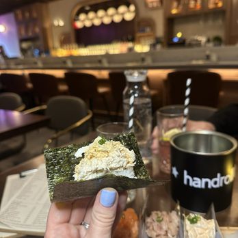 Handroll Bar Rolling - Japanese Near Me - New York, New York
