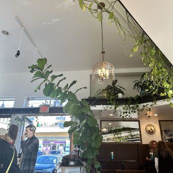 FOB Kitchen - Inside - Filipino Near Me - Oakland, California