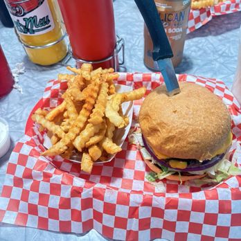 Dutch Mill Diner - Diners Near Me - Tillamook, Oregon