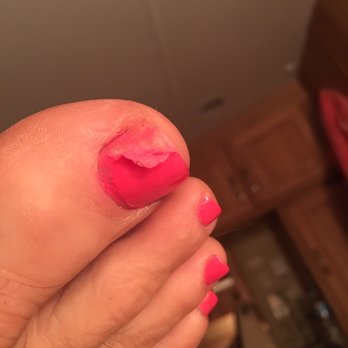 MS Nail & Spa - The gel polish was not completely removed before putting on regular polish - Nail Salons Near Me - Fullerton, California