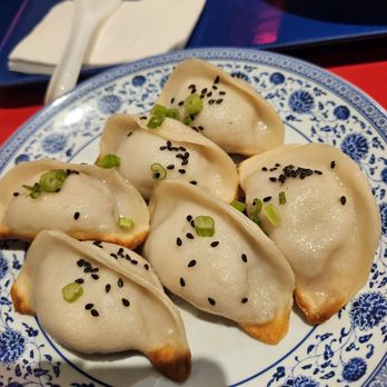 Bao & Bowls - Pork dumplings - Shanghainese Near Me - New York, New York Bao & Bowls - Pork dumplings - Shanghainese Near Me - New York, New York