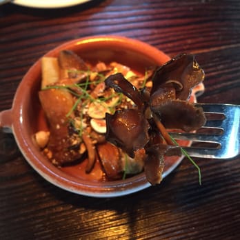 La Taberna - Mushroom ala plancha - Spanish Near Me - Napa, California La Taberna - Mushroom ala plancha - Spanish Near Me - Napa, California