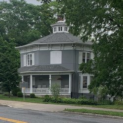Red Hook Public Library