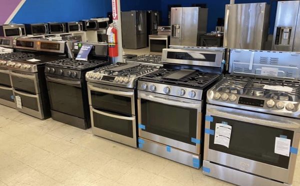 Stoves - Looking for a new stove. We have gas and electric stoves. Stop by today or gives us a call. We look forward to seeing you.