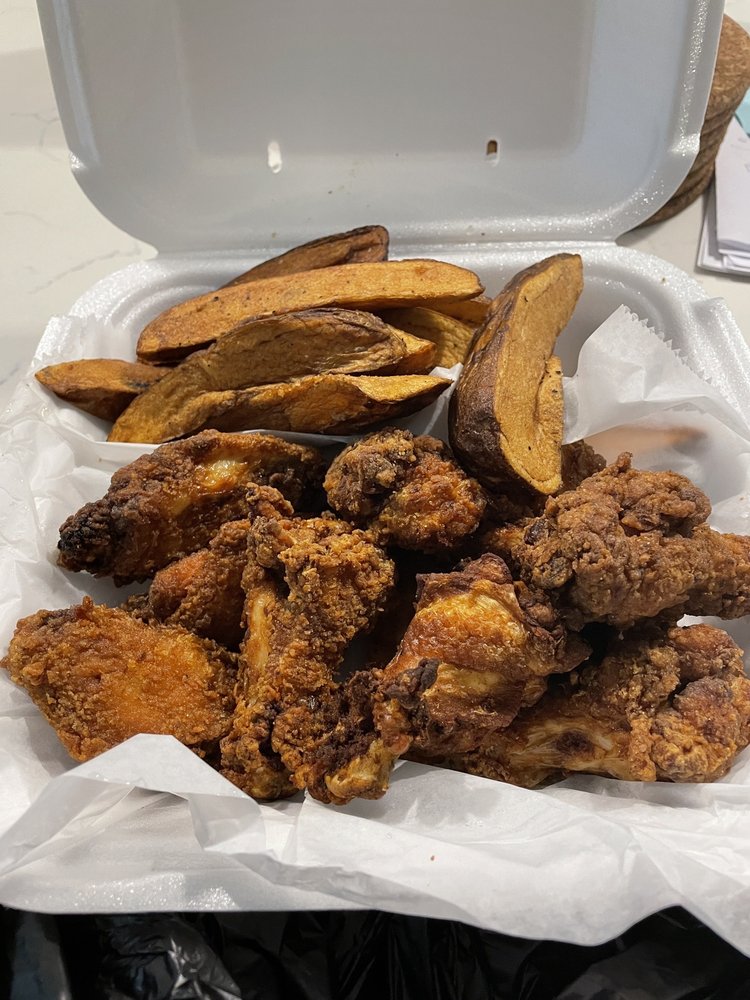 T H C TRAP HOUSE CHICKEN Updated September 2024 191 Photos & 182