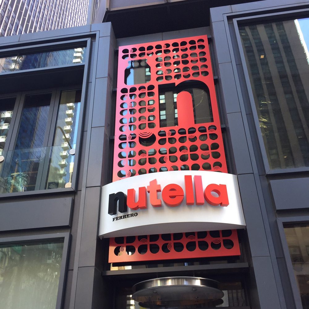 Nutella Cafe - Desserts Near Me - Chicago, Illinois Nutella Cafe - Desserts Near Me - Chicago, Illinois