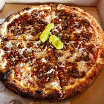 Pour Behavior - Vegan Meatless Meat Lovers Pizza - New American Near Me - Houston, Texas