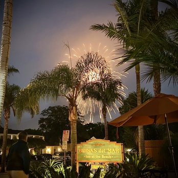 BRISAS DEL MAR, INN AT THE BEACH - 192 Photos u0026 209 Reviews - 223 Castillo  St, Santa Barbara, California - Hotels - Phone Number - Yelp