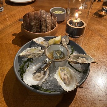 Madera - Oysters - New American Near Me - Menlo Park, California