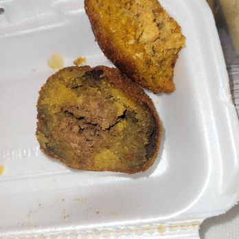 Ponce Restaurant - Burnt Pastellio - Puerto Rican Near Me - Chicago, Illinois