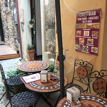 M G Bar - Breakfast & Brunch Near Me - Monterosso al Mare, SP M G Bar - Breakfast & Brunch Near Me - Monterosso al Mare, SP