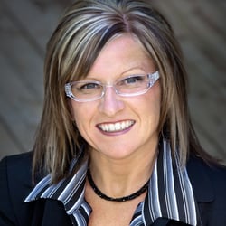 Kari Visser-Robel, OD