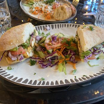 SoLIT Café - Chicken sandwich - Cafes Near Me - Montreal, Quebec SoLIT Café - Chicken sandwich - Cafes Near Me - Montreal, Quebec
