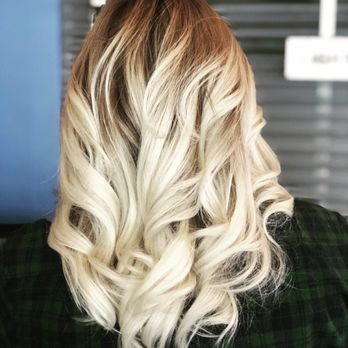 Mane Vibe - Perfect big barrel curls for volume! - Hair Extensions Near Me - Phoenix, Arizona