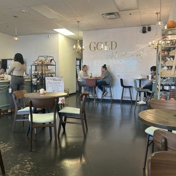 Enroute Coffee and Tea House - Coffee & Tea Near Me - Goodyear, Arizona