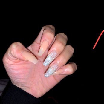 Xpression Nail Spa - Nail Salons Near Me - Skokie, Illinois Xpression Nail Spa - Nail Salons Near Me - Skokie, Illinois