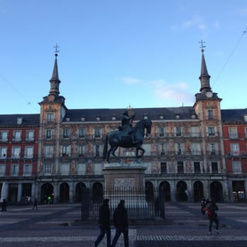 Plaza Mayor - Landmarks & Historical Buildings Near Me - Madrid, M
