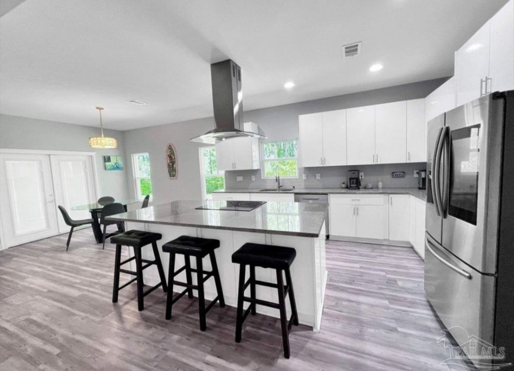 Slide of Southern Excellence Contracting