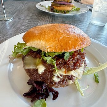 Cos&Pi - Cosmo Burger - Breakfast & Brunch Near Me - South Pasadena, California Cos&Pi - Cosmo Burger - Breakfast & Brunch Near Me - South Pasadena, California