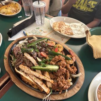 El Tio Tex-Mex Grill - Part - Mexican Near Me - Gainesville, Virginia El Tio Tex-Mex Grill - Part - Mexican Near Me - Gainesville, Virginia